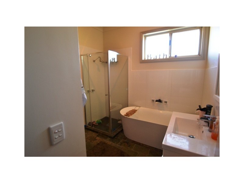 3 Hickey Court, Seymour VIC 3660