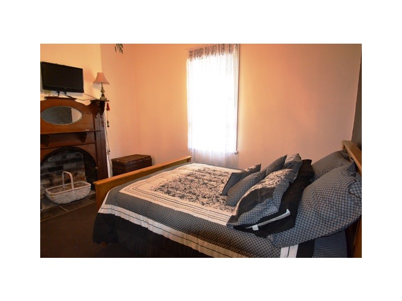 16 Tristan Street, Seymour VIC 3660