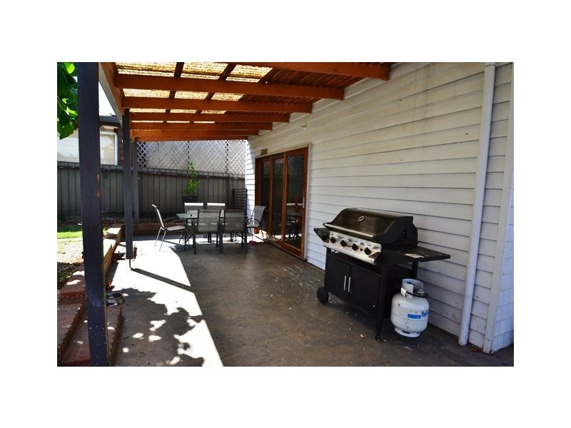 16 Tristan Street, Seymour VIC 3660