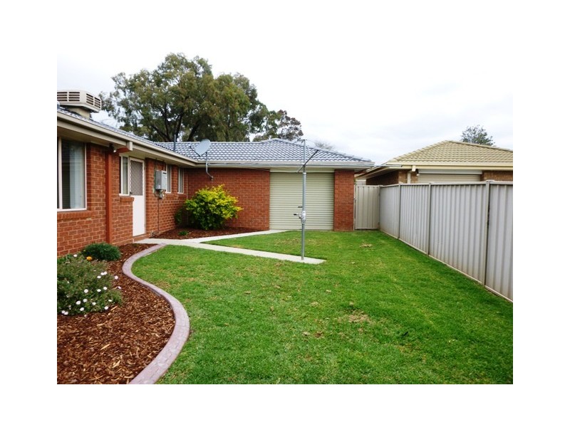 2 Coughlin Court, Seymour VIC 3660