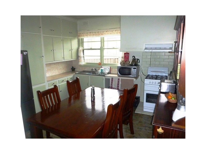 29 Heywood Crescent, Seymour VIC 3660