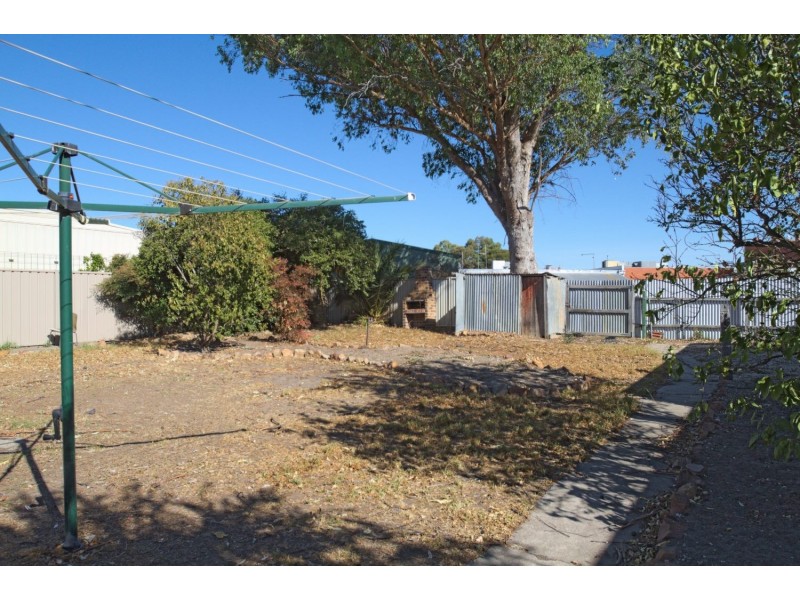 11 Tristan Street, Seymour VIC 3660