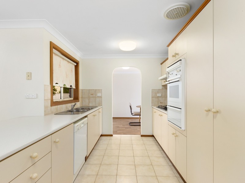 2 Avenel Road, Seymour VIC 3660