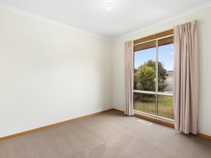 2 Avenel Road, Seymour VIC 3660