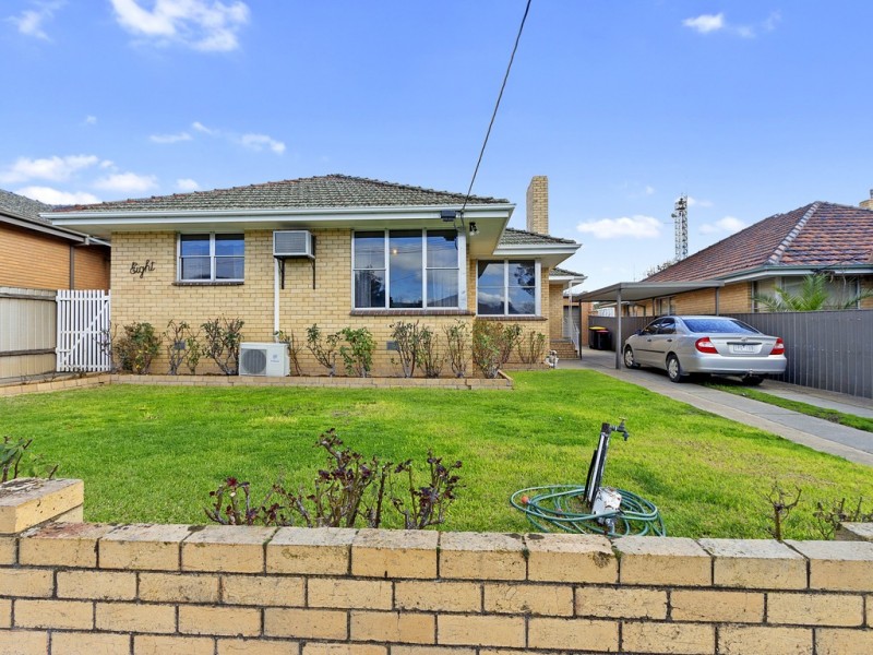 8 Guild Street, Seymour VIC 3660