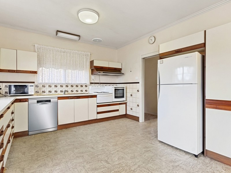 8 Guild Street, Seymour VIC 3660