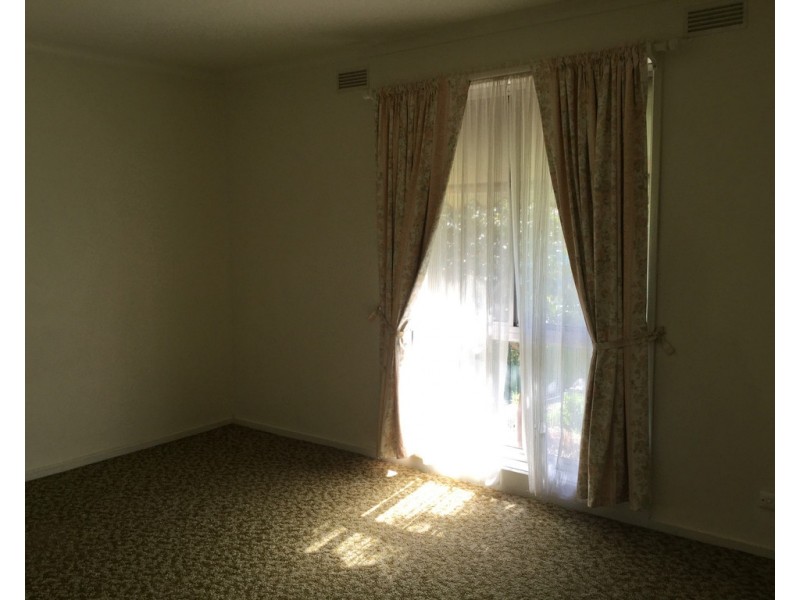 217 Anzac Avenue, Seymour VIC 3660