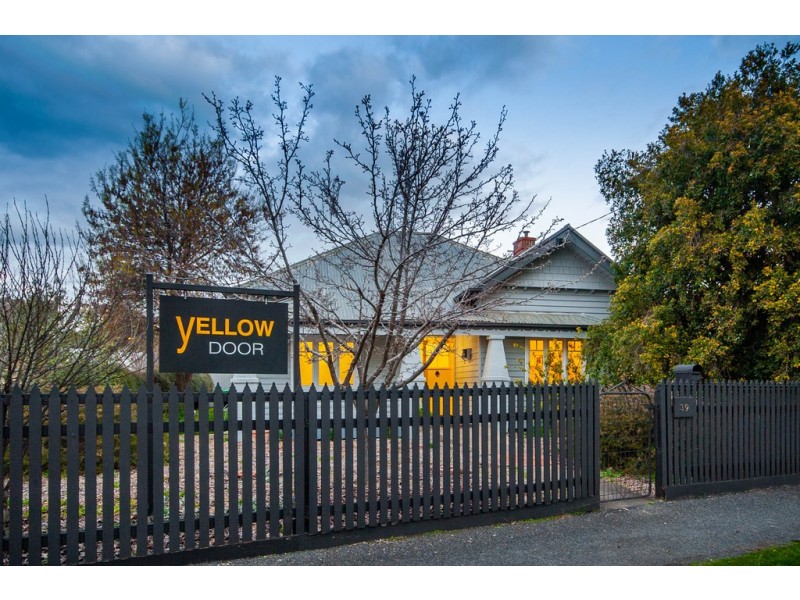 39 Railway Street, Euroa VIC 3666