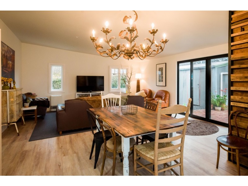 39 Railway Street, Euroa VIC 3666