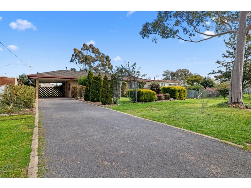 13 Graham Street, Euroa VIC 3666