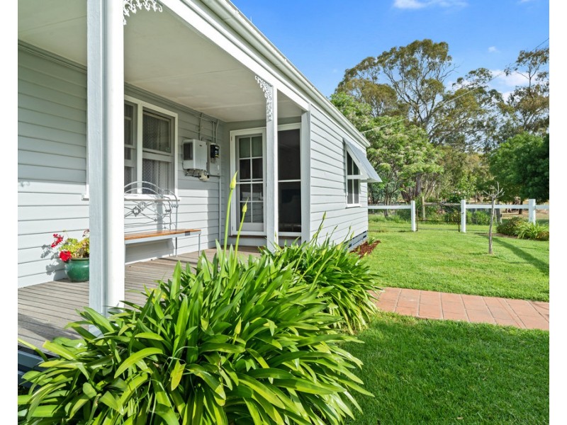 6-8 Down Street, Longwood VIC 3665