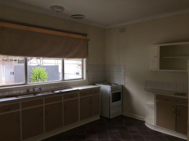 4/4 Grattan Street, Seymour VIC 3660