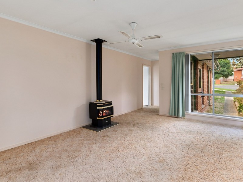 7 Shields Court, Seymour VIC 3660