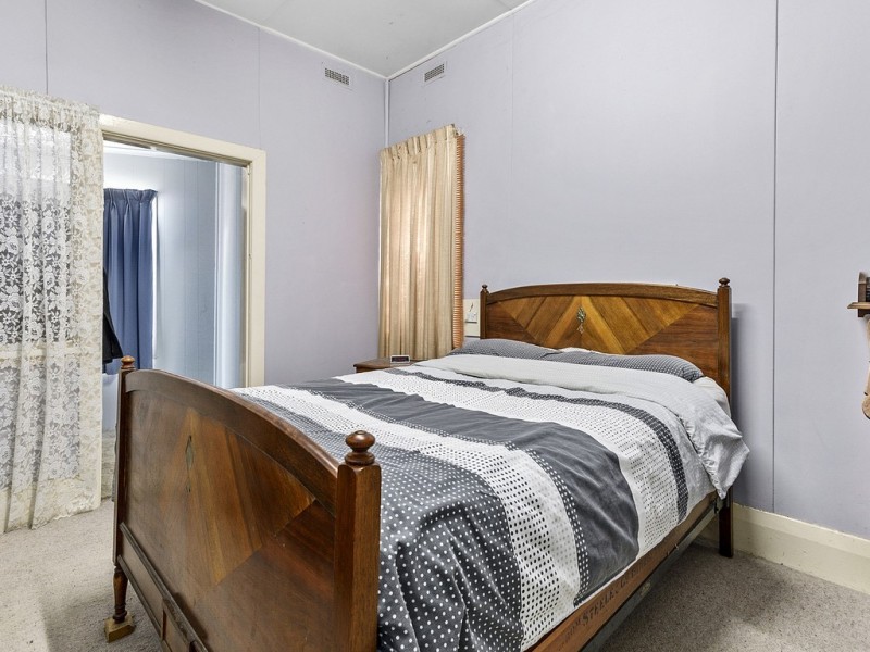105 High Street, Seymour VIC 3660
