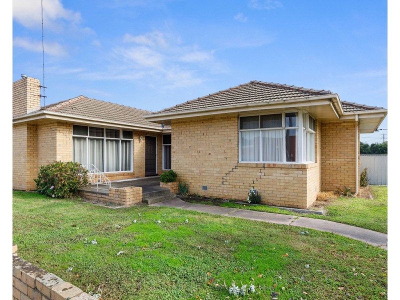 70 Anzac Avenue, Seymour VIC 3660