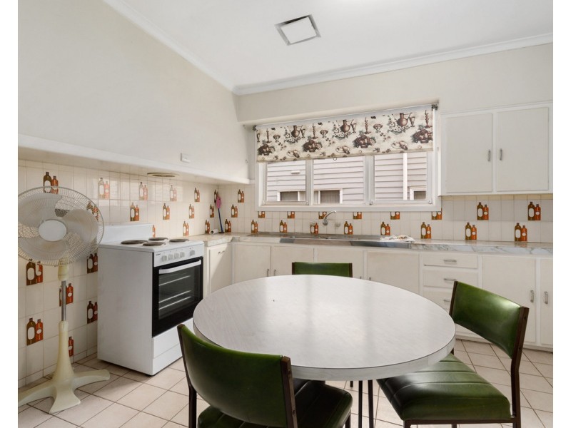 70 Anzac Avenue, Seymour VIC 3660