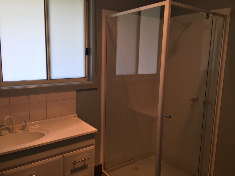 13 Dowling Avenue, Seymour VIC 3660