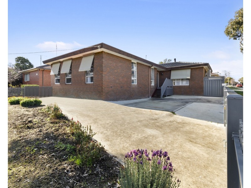 16 Delatite Road, Seymour VIC 3660
