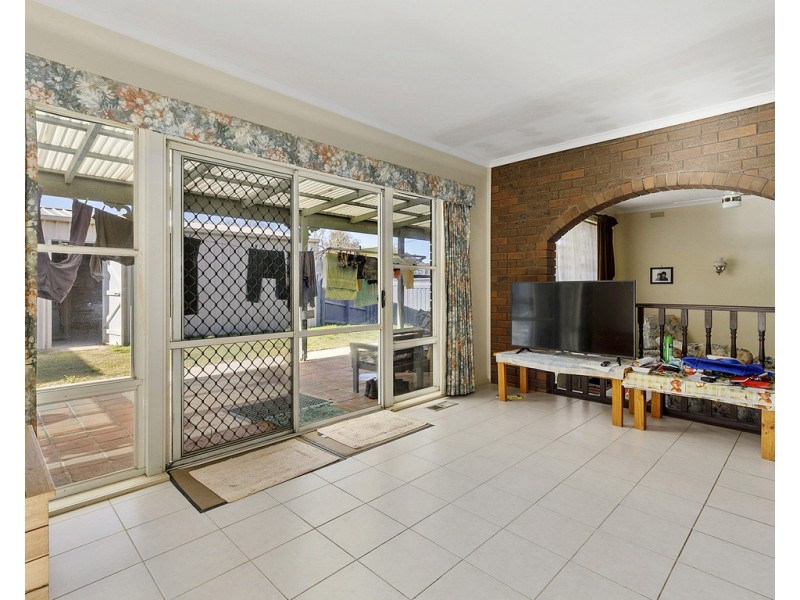 16 Delatite Road, Seymour VIC 3660