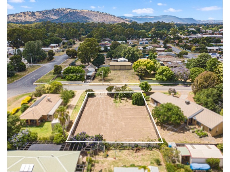 32 Garrett Street, Euroa VIC 3666