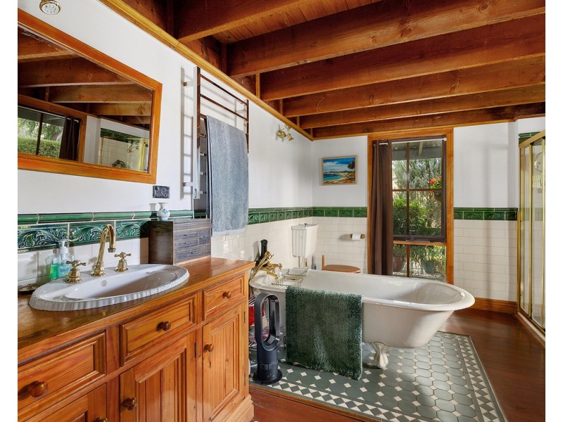 1310 Highlands Road, Whiteheads Creek VIC 3660