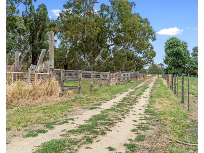 10 Dudley Road, Euroa VIC 3666