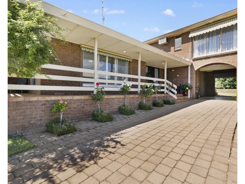 28 Pollard Street, Seymour VIC 3660