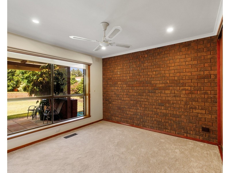 28 Pollard Street, Seymour VIC 3660