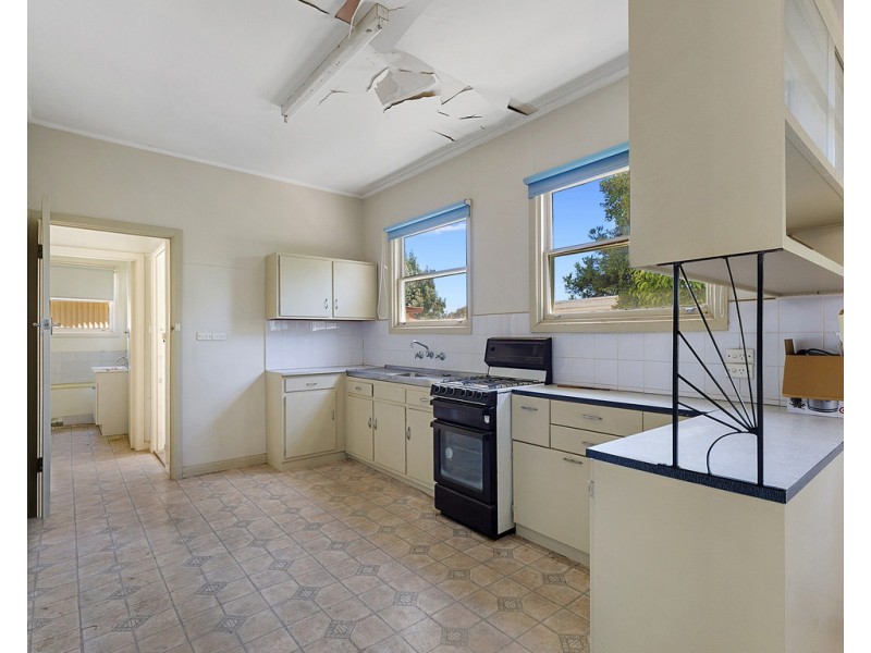 169 Anzac Avenue, Seymour VIC 3660