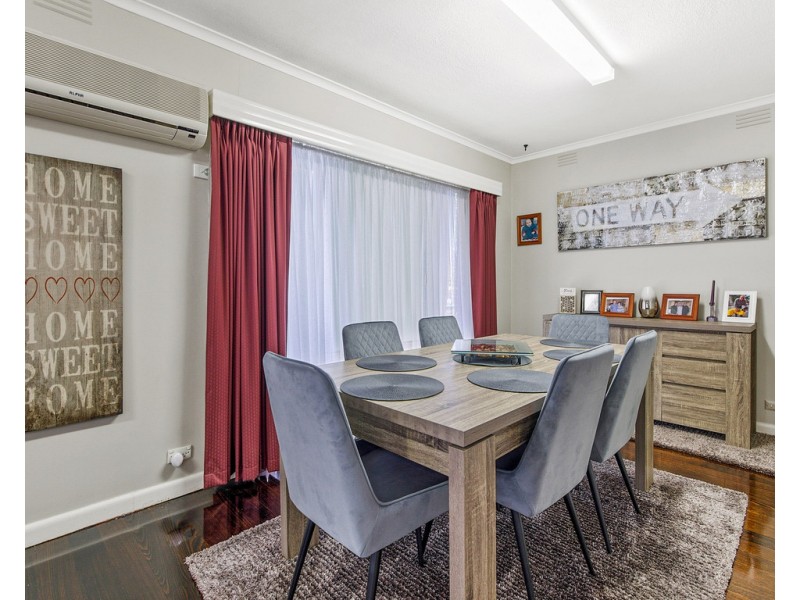 17 Redbank Road, Seymour VIC 3660