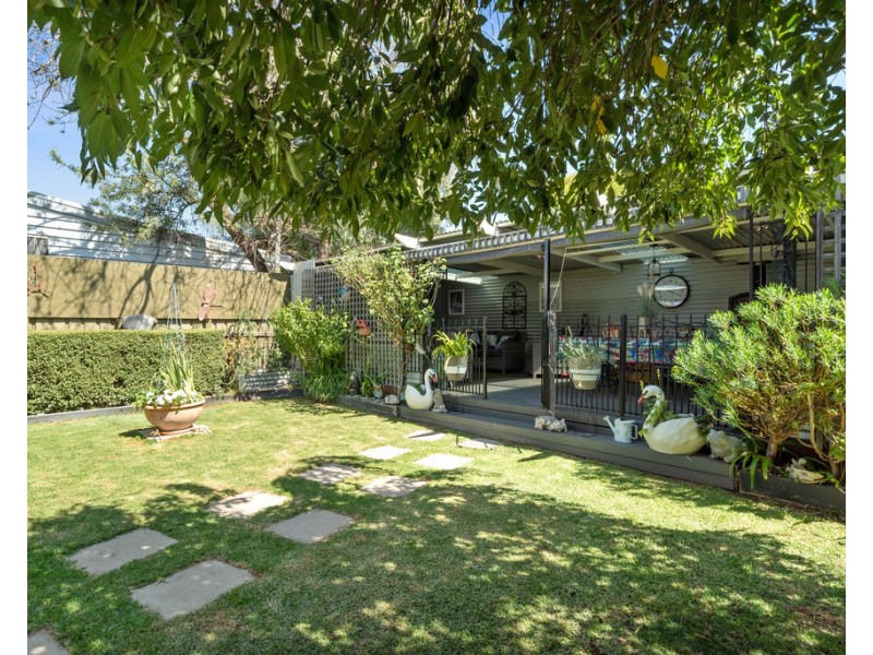 17 De Boos Street, Euroa VIC 3666