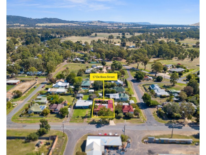 17 De Boos Street, Euroa VIC 3666