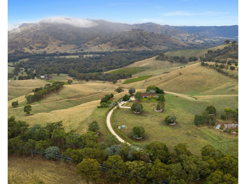8901 Goulburn Valley Highway, Whiteheads Creek VIC 3660