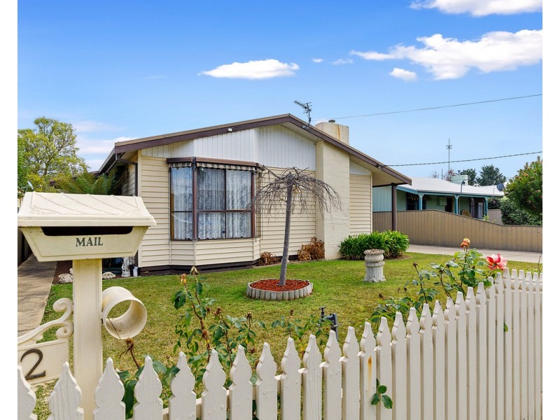 22 Batten Street, Seymour VIC 3660