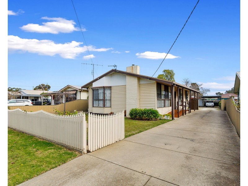 22 Batten Street, Seymour VIC 3660