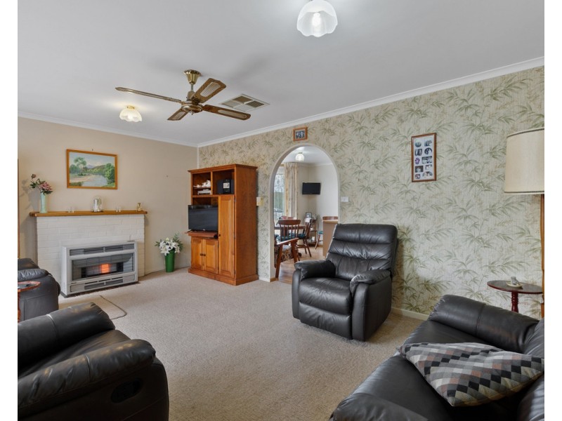 22 Batten Street, Seymour VIC 3660