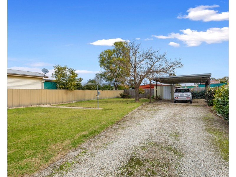 22 Batten Street, Seymour VIC 3660