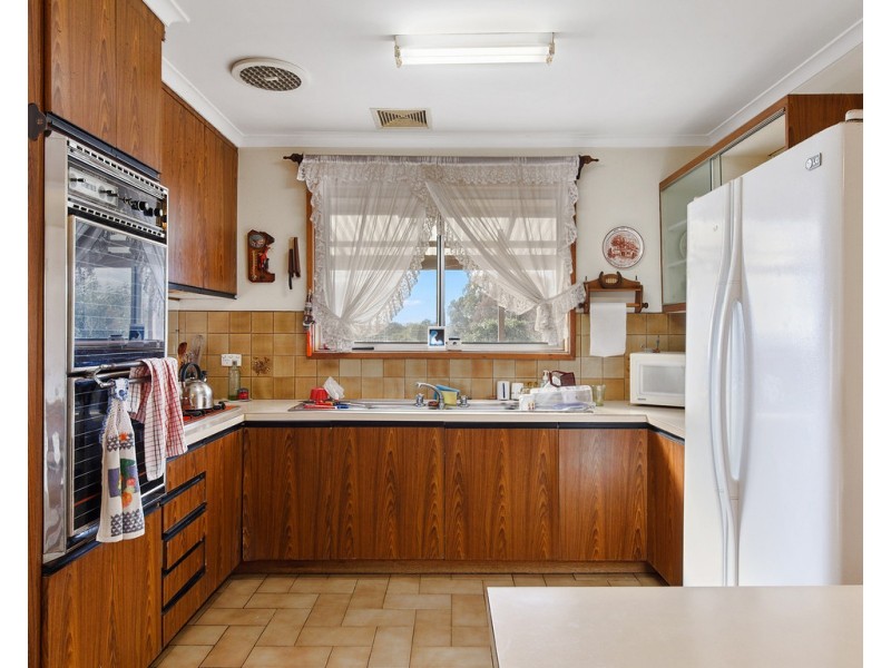 155 Anzac Avenue, Seymour VIC 3660