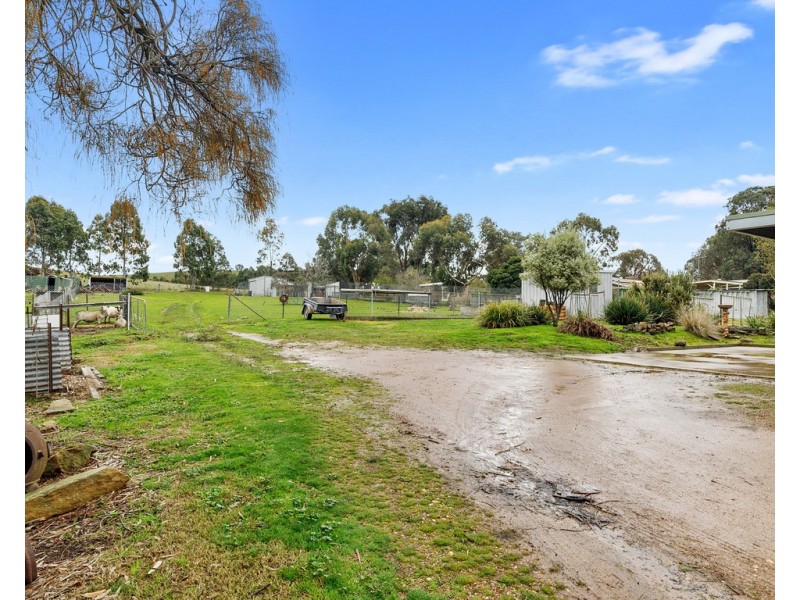 700 Telegraph Road, Seymour VIC 3660