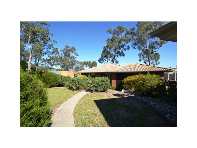 10 Coughlin Court, Seymour VIC 3660