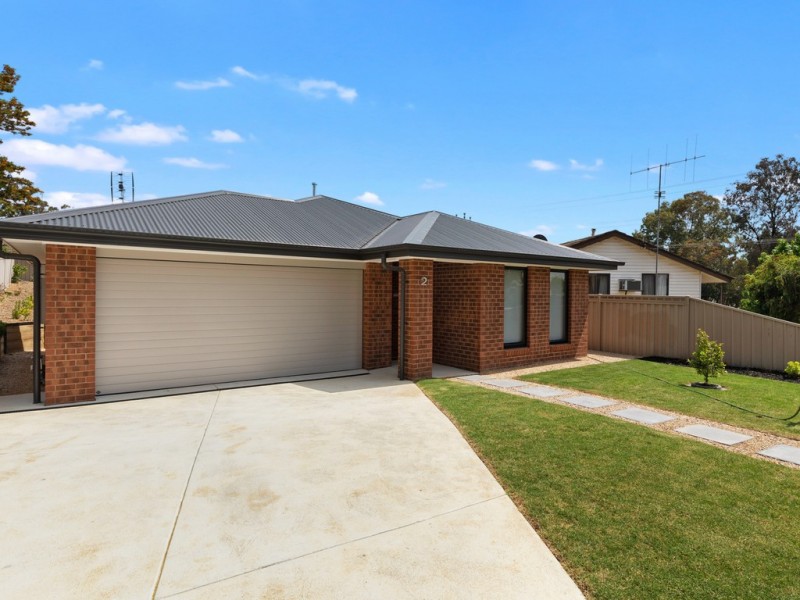 2 Smith Street, Seymour VIC 3660