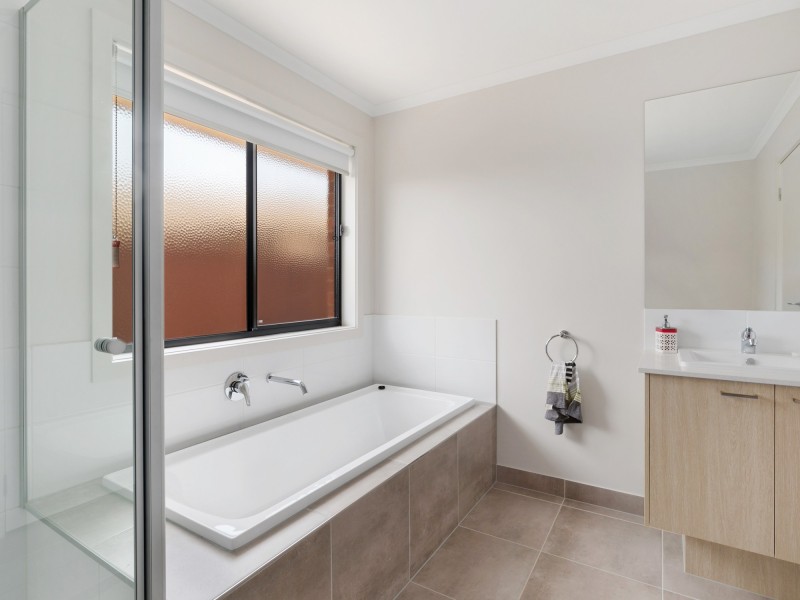 2 Smith Street, Seymour VIC 3660