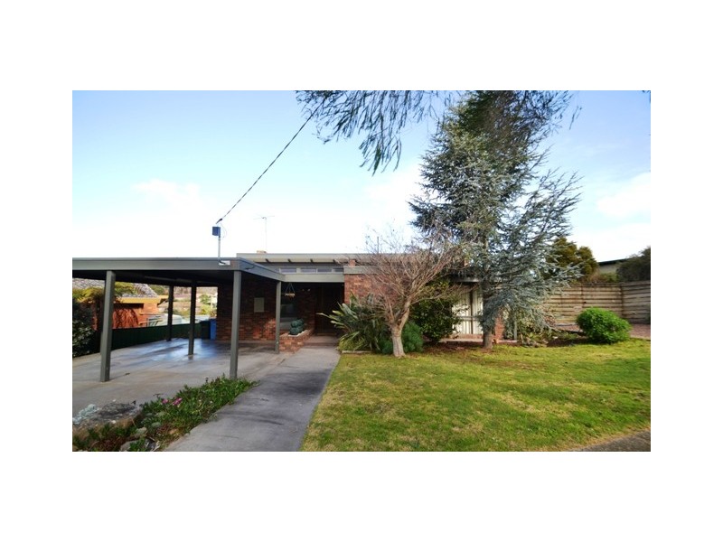11 Priestley, Seymour VIC 3660