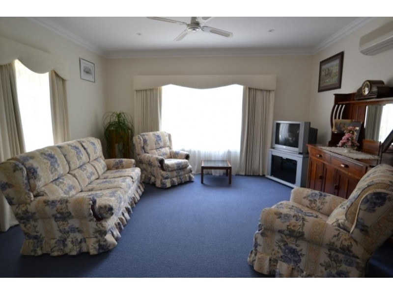 38 Livingstone Street, Avenel VIC 3664