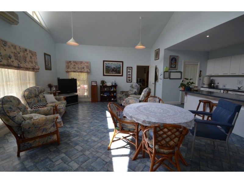 38 Livingstone Street, Avenel VIC 3664