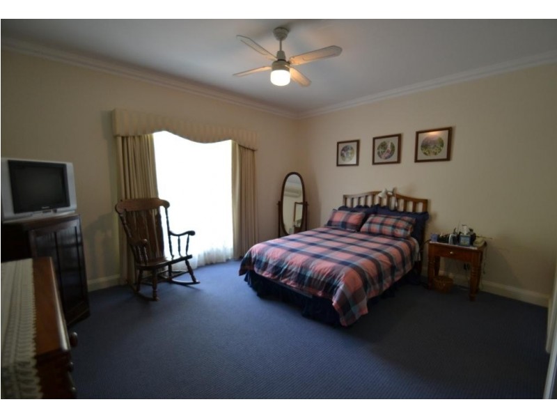38 Livingstone Street, Avenel VIC 3664