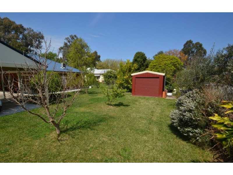 38 Livingstone Street, Avenel VIC 3664