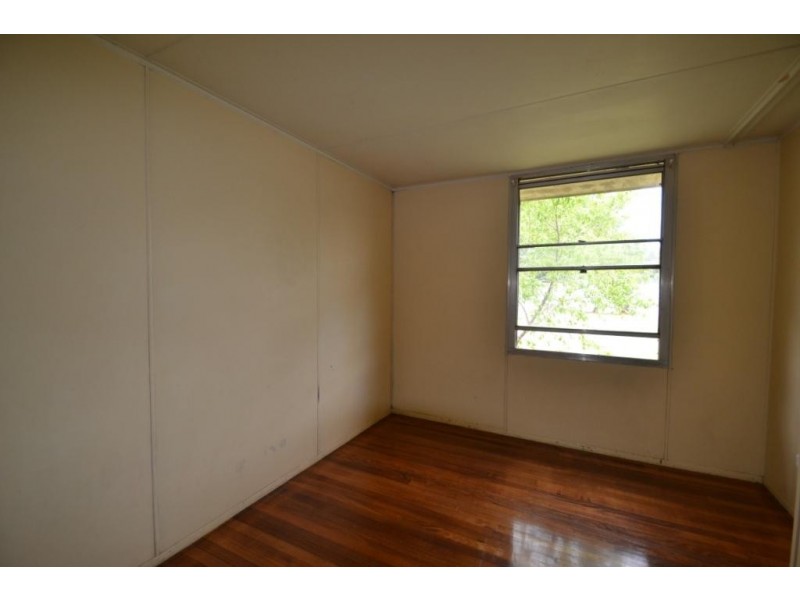 47 Martindale Crescent, Seymour VIC 3660