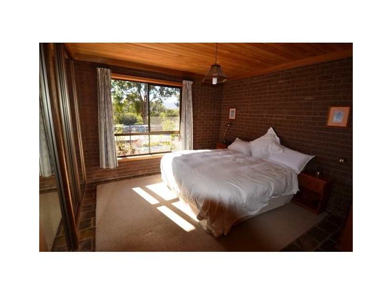 110 Dawe Rd, Seymour VIC 3660