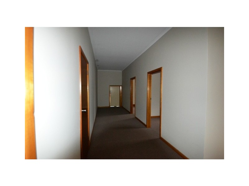 88 Station Street, Seymour VIC 3660